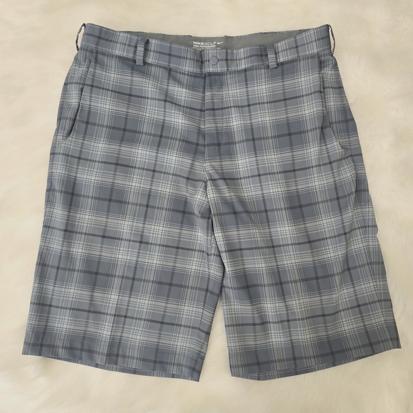 Nike Golf Dri-Fit Plaid Shorts 34 Mens - Picture 1 of 5